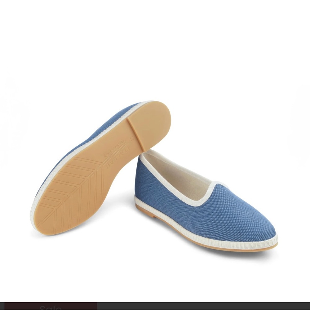 Italeau Organic Slip-On Canvas Shoes - Picture 3 of 5